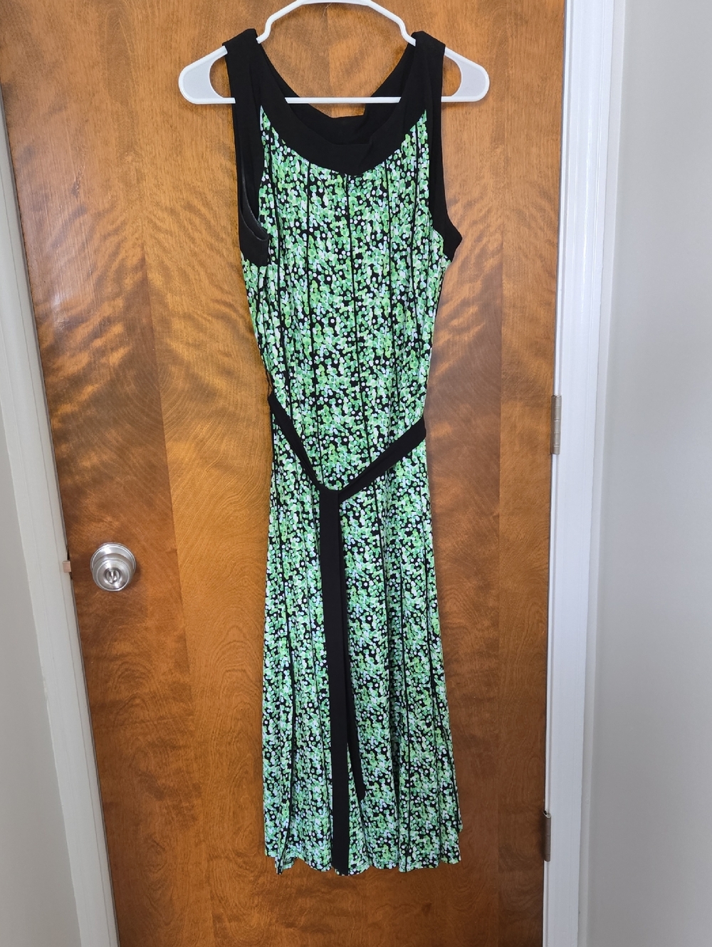 Perceptions Black-Trim Green Floral Maxi Dress